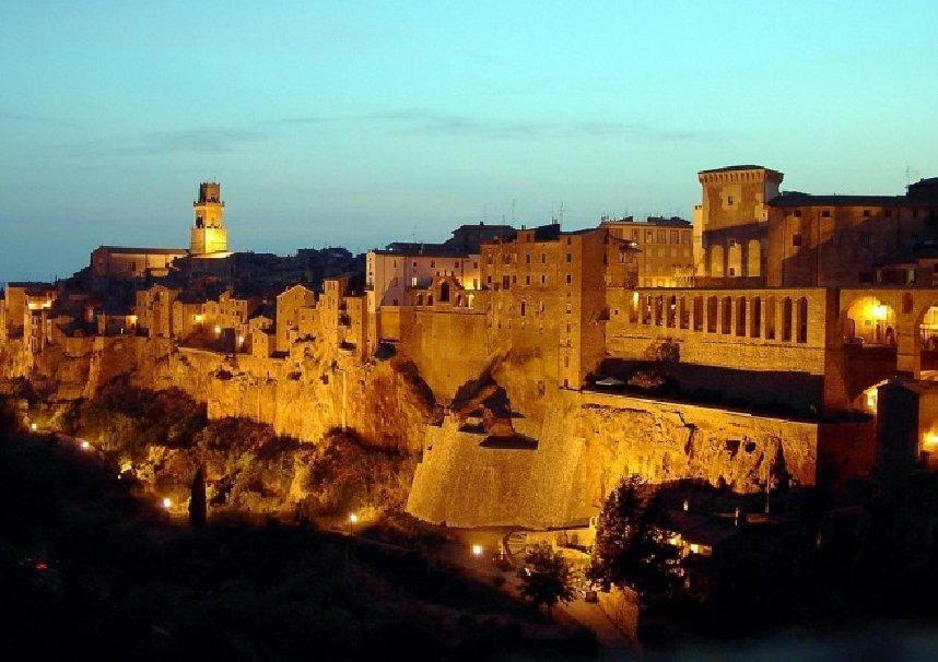 Casa Zona Medievale Pitigliano Apartment Exterior photo